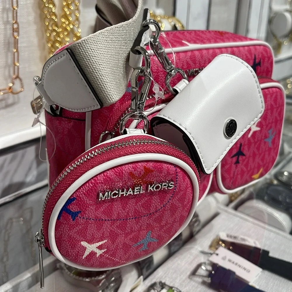 Michael Kors Jet Set Leather Medium Crossbody Bag with Case for Apple Airpods Pr